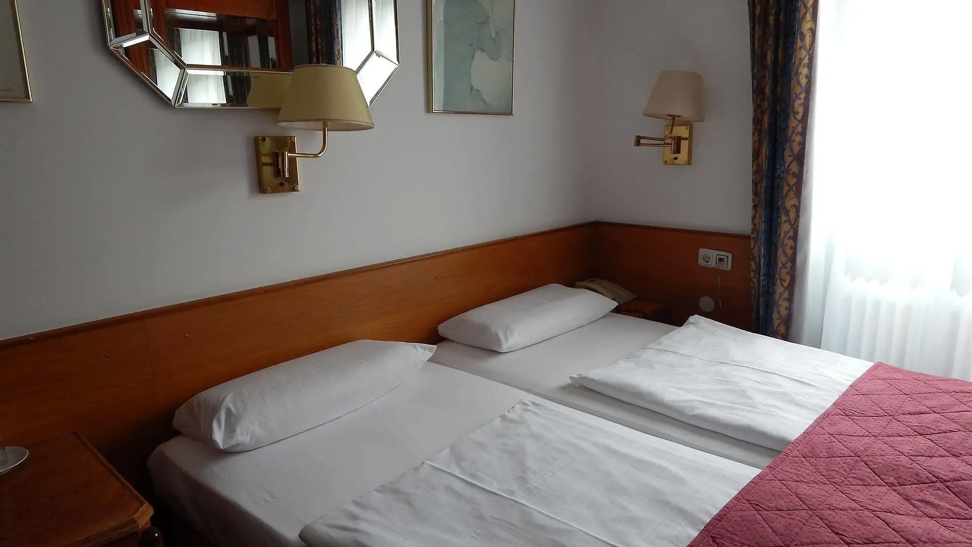 Hotel Montree Munich